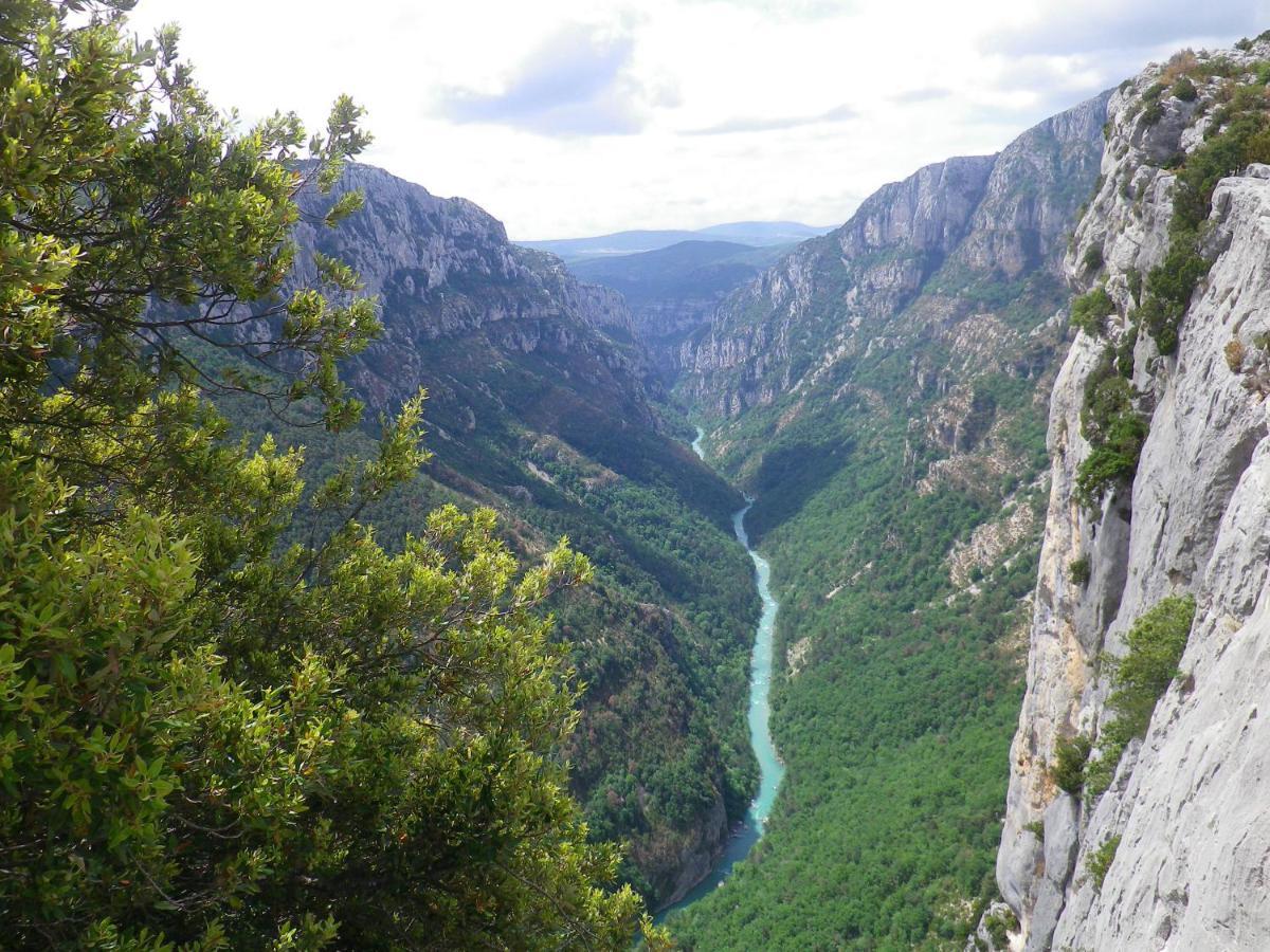 La Mordoree La Motte-d'Aigues Bagian luar foto