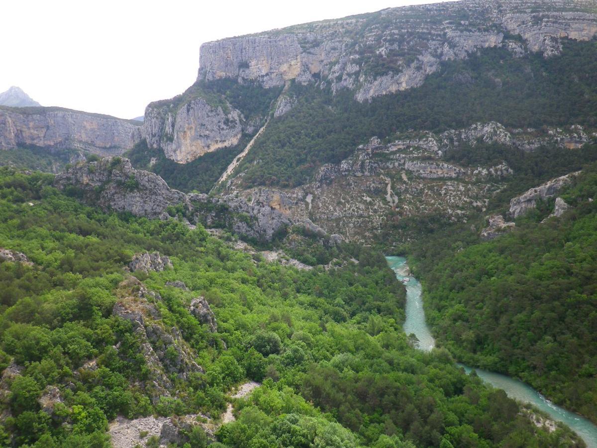 La Mordoree La Motte-d'Aigues Bagian luar foto