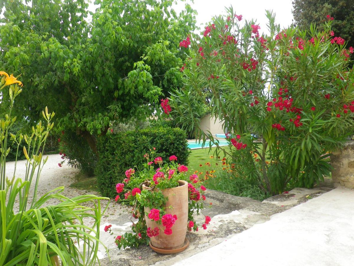 La Mordoree La Motte-d'Aigues Bagian luar foto